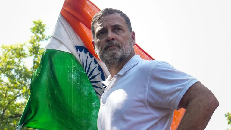 ‘कल पूरा भारत सुप्रीम कोर्ट तक मार्च करेगा’, राहुल गांधी का ऐलान; संविधान बचाने के लिए लोगों से की अपील